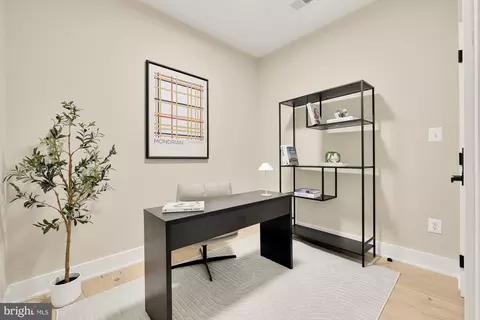 802 21st St NE #2, Washington, DC 20002 photo 16