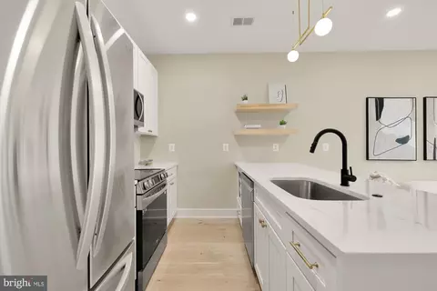 802 21st St NE #2, Washington, DC 20002 photo 10