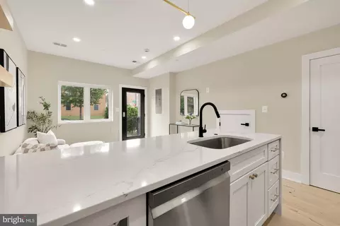 802 21st St NE #2, Washington, DC 20002 photo 13