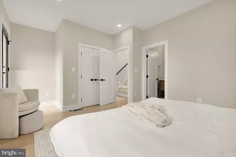 802 21st St NE #3-PH, Washington, DC 20002 photo 31