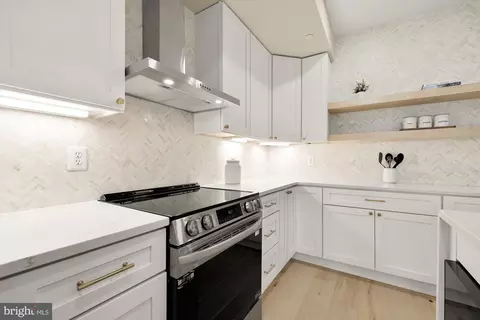 802 21st St NE #3-PH, Washington, DC 20002 photo 11