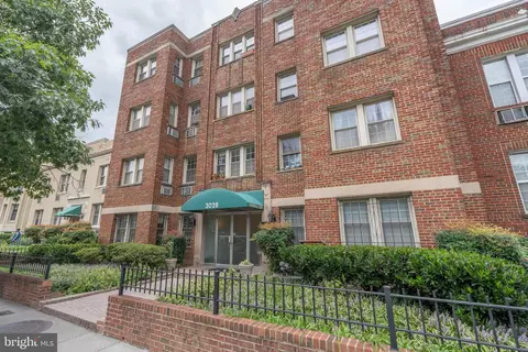 3028 Wisconsin Ave NW #206, Washington, DC 20016