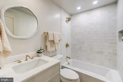 Bath - 508 12th St NE, Washington, DC 20002 photo 5 of 5