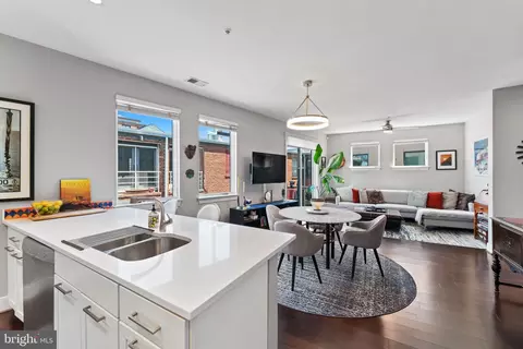 2360 Champlain St NW #4.4, Washington, DC 20009