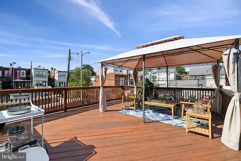 22 16th St NE, Washington, DC 20002 photo 2