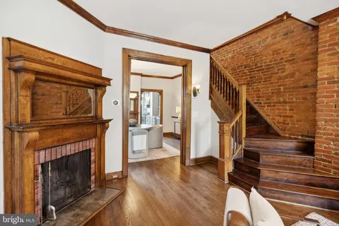 22 16th St NE, Washington, DC 20002 photo 6