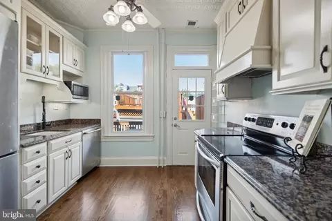22 16th St NE, Washington, DC 20002 photo 13