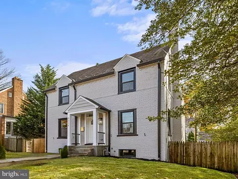 4334 Windom Pl NW, Washington, DC 20016