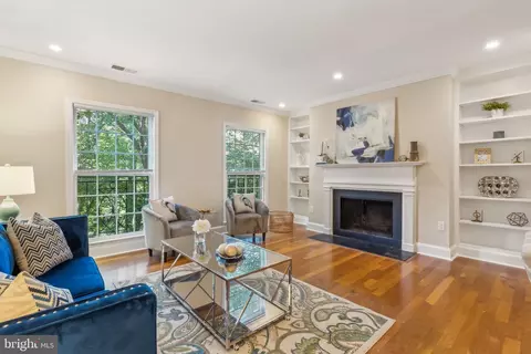 3205 Sutton Pl NW #A, Washington, DC 20016 photo 3