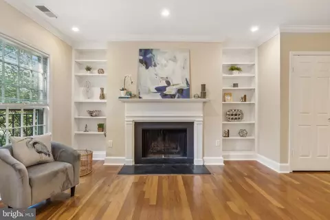 3205 Sutton Pl NW #A, Washington, DC 20016 photo 7