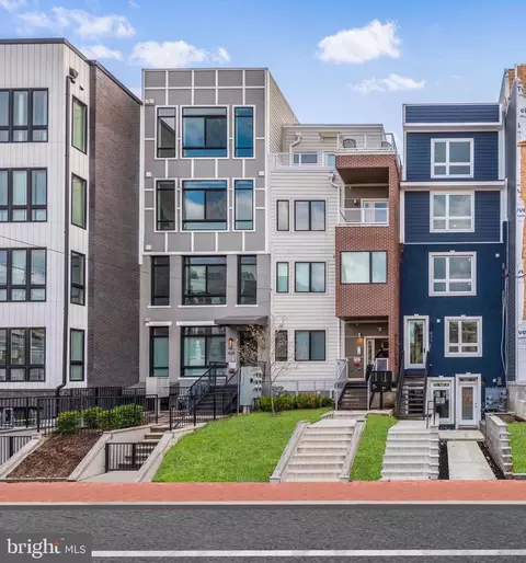 824 Kennedy St NW #3, Washington, DC 20011