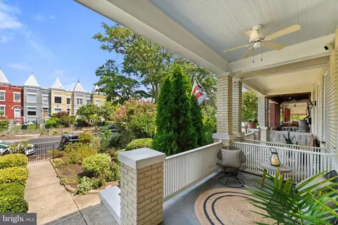 Exterior - 1007 K St NE, Washington, DC 20002 photo 4 of 8