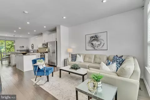 3606 Jamison St NE, Washington, DC 20018 photo 2