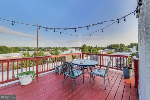5040 1st St NW #202, Washington, DC 20011