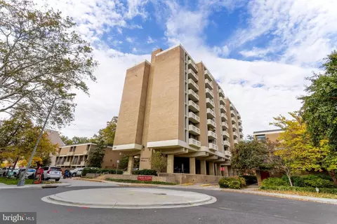 429 N St SW #S-201, Washington, DC 20024