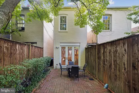 Exterior - 1423 35th St NW, Washington, DC 20007 photo 3 of 4
