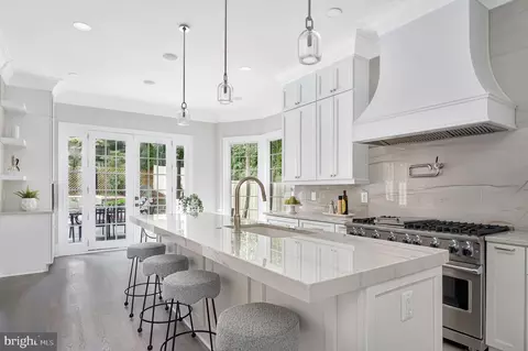 Kitchen - 2708 44th St NW, Washington, DC 20007 photo 2 of 5