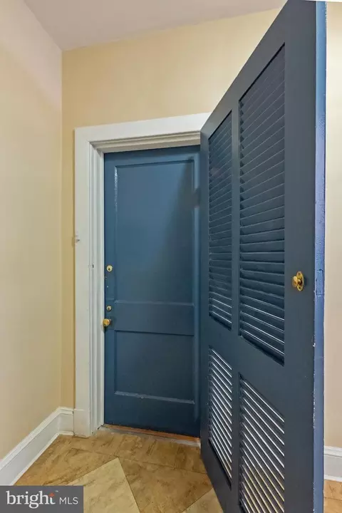 3409 29th St NW #3, Washington, DC 20008 photo 2