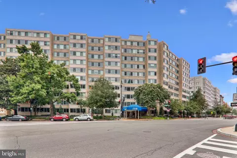 1330 New Hampshire Ave NW #220, Washington, DC 20036