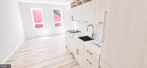 2422 17th St NW #207, Washington, DC 20009