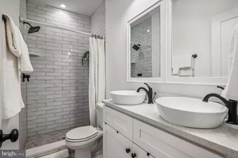 914 6th St NE, Washington, DC 20002 photo 19