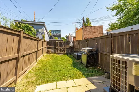 903 8th St NE, Washington, DC 20002 photo 21