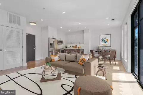 1345 K St SE #203, Washington, DC 20003