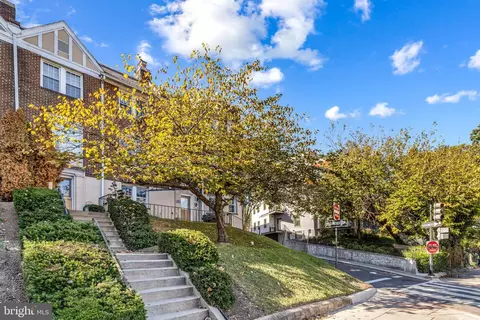 3510 16th St NW #304, Washington, DC 20010