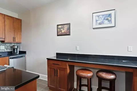 105 6th St SE #201, Washington, DC 20003 photo 11