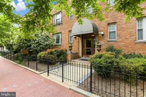 105 6th St SE #201, Washington, DC 20003
