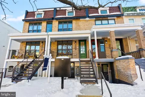 1513 A St NE #1, Washington, DC 20002 photo 2