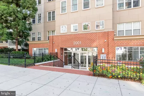 2004 11th St NW #129, Washington, DC 20001