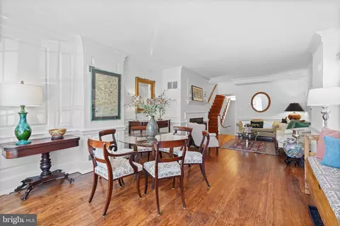 Dining - 210 5th St SE, Washington, DC 20003 photo 2 of 3