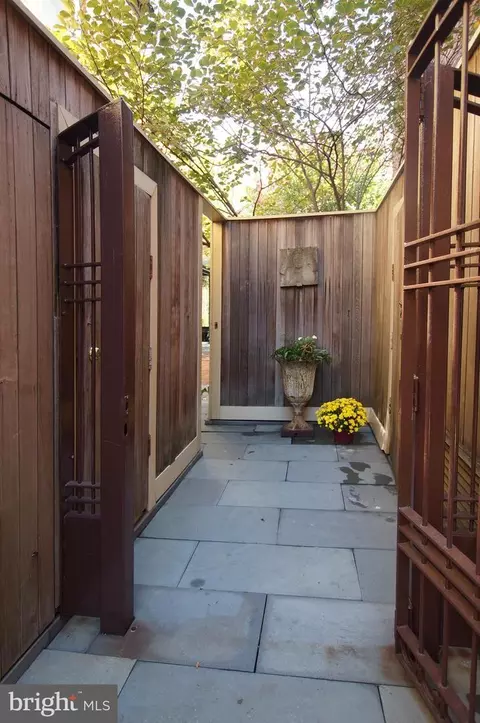 Exterior - 210 5th St SE, Washington, DC 20003 photo 10 of 14