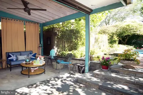 Exterior - 210 5th St SE, Washington, DC 20003 photo 3 of 14