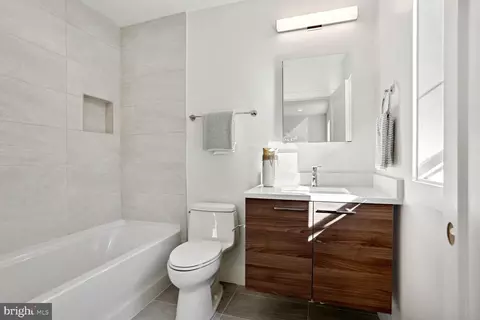 1744 Lanier Pl NW #2, Washington, DC 20009 photo 24