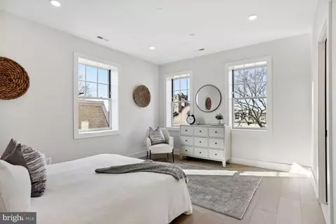 1744 Lanier Pl NW #2, Washington, DC 20009 photo 12