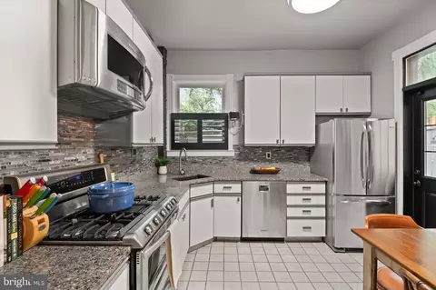 Kitchen - 504 D St NE, Washington, DC 20002 photo 2 of 3