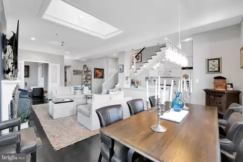 Dining - 1 Logan Cir NW #PH7, Washington, DC 20005 photo 3 of 6