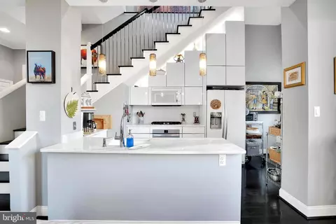 Kitchen - 1 Logan Cir NW #PH7, Washington, DC 20005 photo 2 of 2