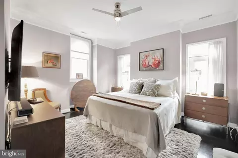 Bedroom - 1 Logan Cir NW #PH7, Washington, DC 20005 photo 4 of 8