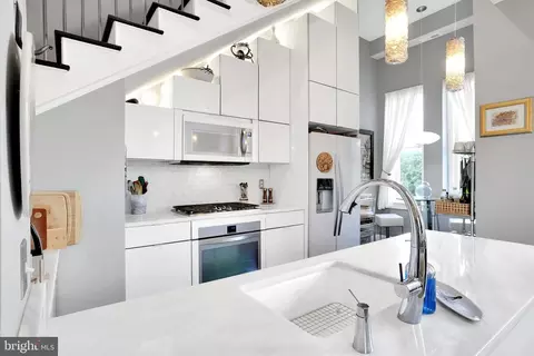 Kitchen - 1 Logan Cir NW #PH7, Washington, DC 20005 photo 1 of 2