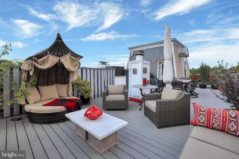 Exterior - 1 Logan Cir NW #PH7, Washington, DC 20005 photo 3 of 10