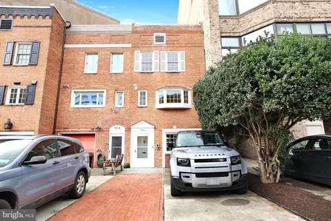 906 New Hampshire Ave NW, Washington, DC 20037