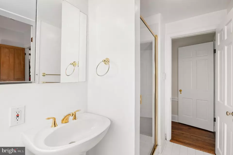 Bath - 13 4th St SE, Washington, DC 20003 photo 3 of 3