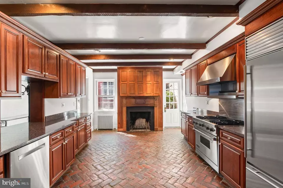 Kitchen - 13 4th St SE, Washington, DC 20003 photo 1 of 4