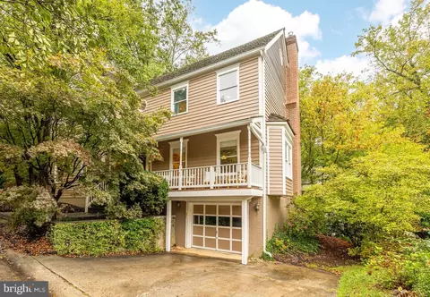 3007 Oregon Knolls Dr NW, Washington, DC 20015