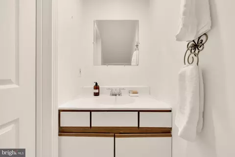 Other - 304 9th St NE, Washington, DC 20002 photo 5 of 23
