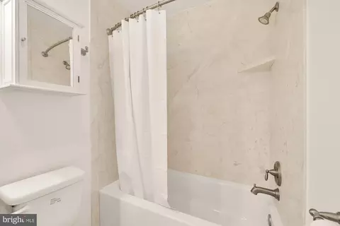 Bath - 304 9th St NE, Washington, DC 20002 photo 3 of 3