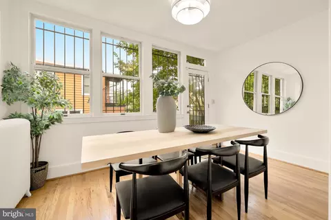 Dining - 304 9th St NE, Washington, DC 20002 photo 1 of 3